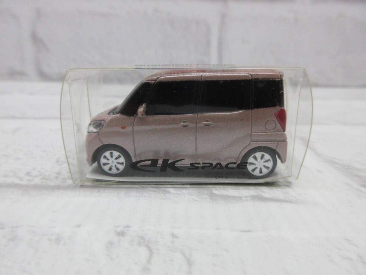 Amazon | 1/64 ディーラー特注品 ミニカー 三菱 ekスペース ピンク